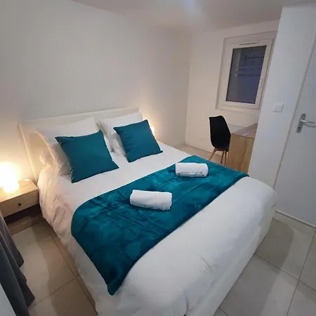 Appartement Chez Cricri, Modern Bizanet