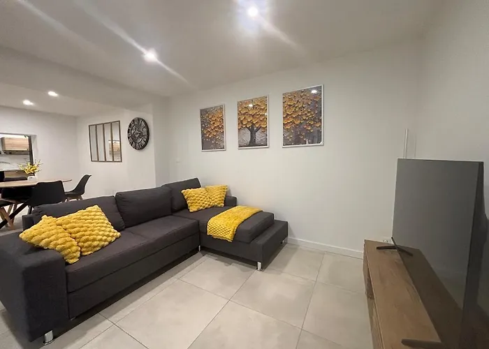 Chez Cricri, Modern * Bizanet